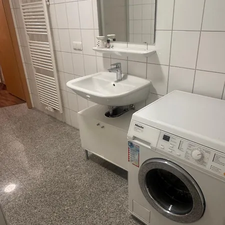 아파트 Wunderschoene In Misburg-nord In Bahnstationsnaehe *